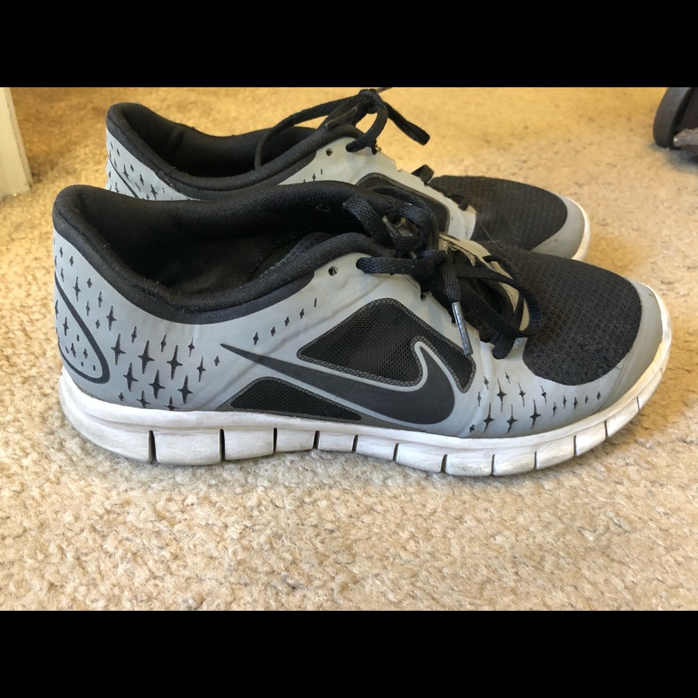 NIKE FREE RUN 3